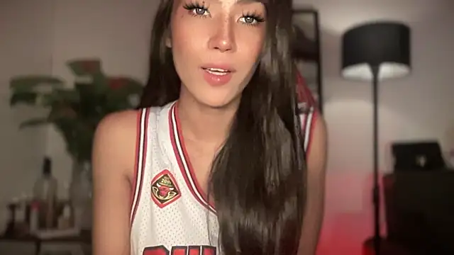 Bella Gordon online show from May 24, 8:06 pm