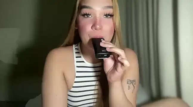 MissCataleyaxxx online show from January 11, 5:41 am