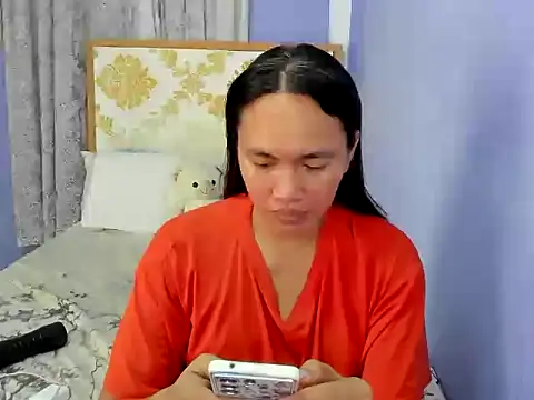 lady kim boner online show from November 8, 5:30 am