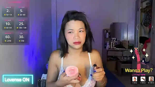 iamYourBestGirl online show from May 25, 9:00 pm