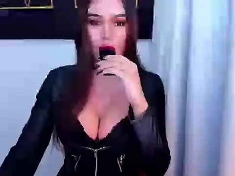 hotstellacumxxx online show from May 11, 4:07 am