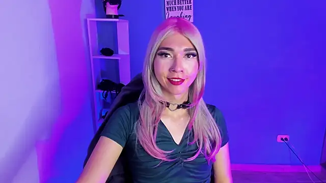 sofi elfqueen online show from May 15, 11:57 pm