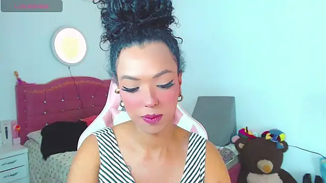 Tanedra collings online show from May 6, 3:02 am