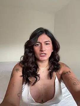 ari artis online show from May 14, 10:29 pm