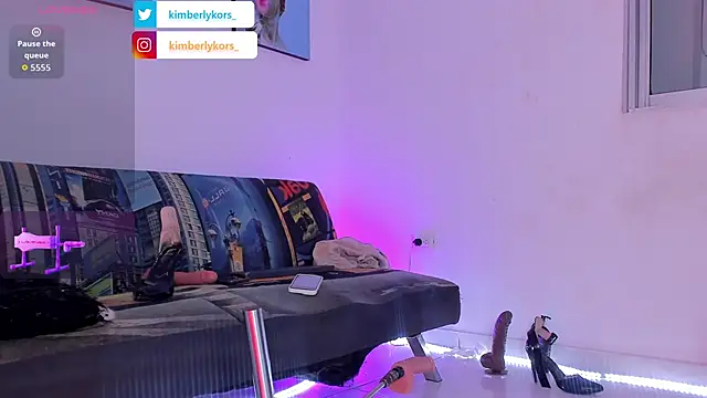 Kimberlykors online show from November 13, 10:13 am