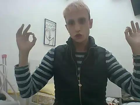 xxxlecram online show from February 7, 5:08 pm