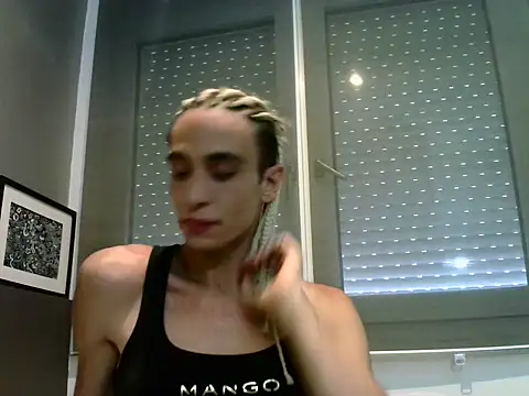 xxxlecram online show from May 26, 1:41 pm