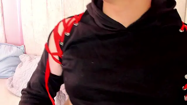 Satuurn  online show from February 12, 4:22 pm